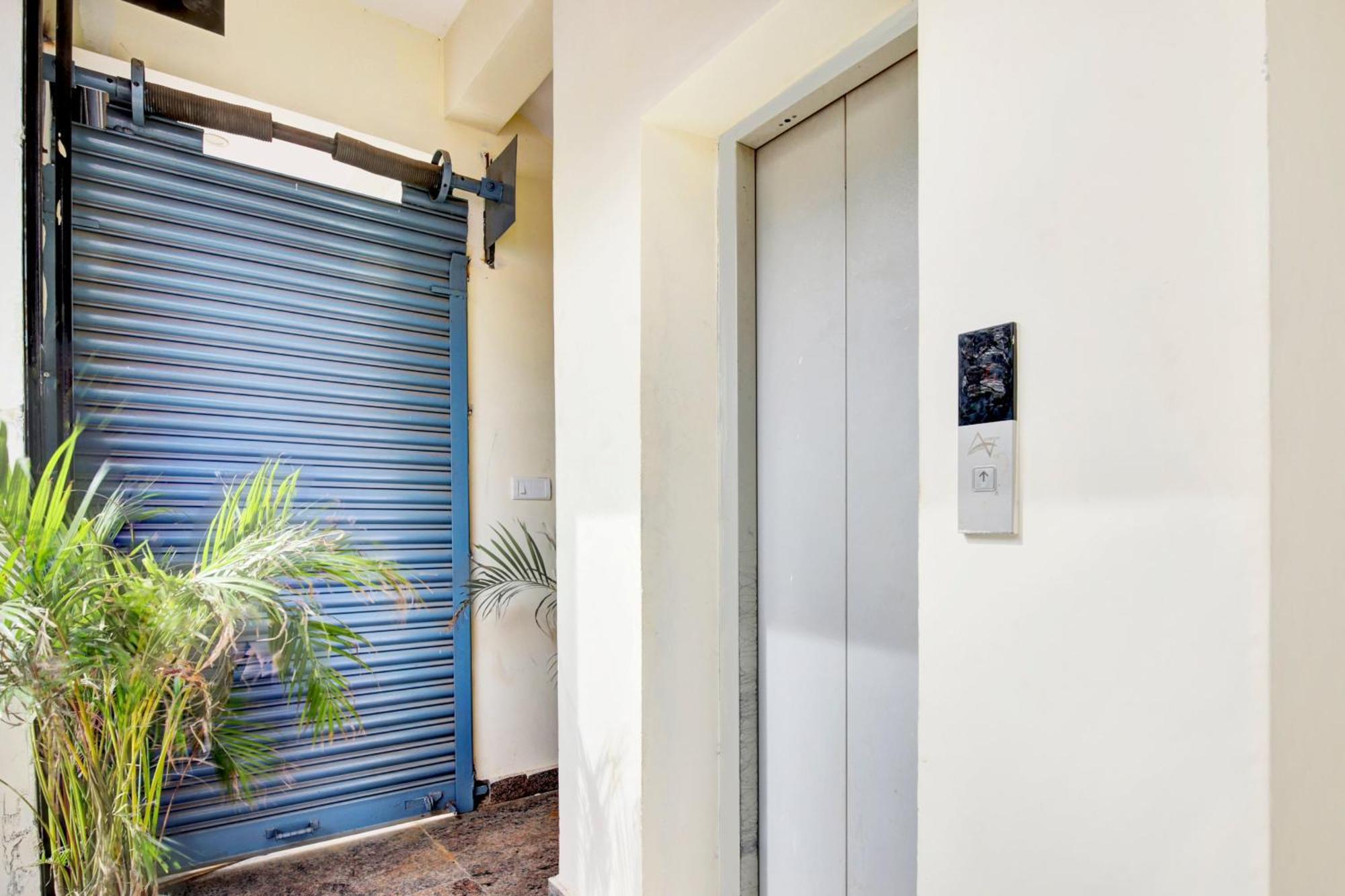 Hotel O Sri Manjunatha Deluxe Suites Bangalore Exterior photo